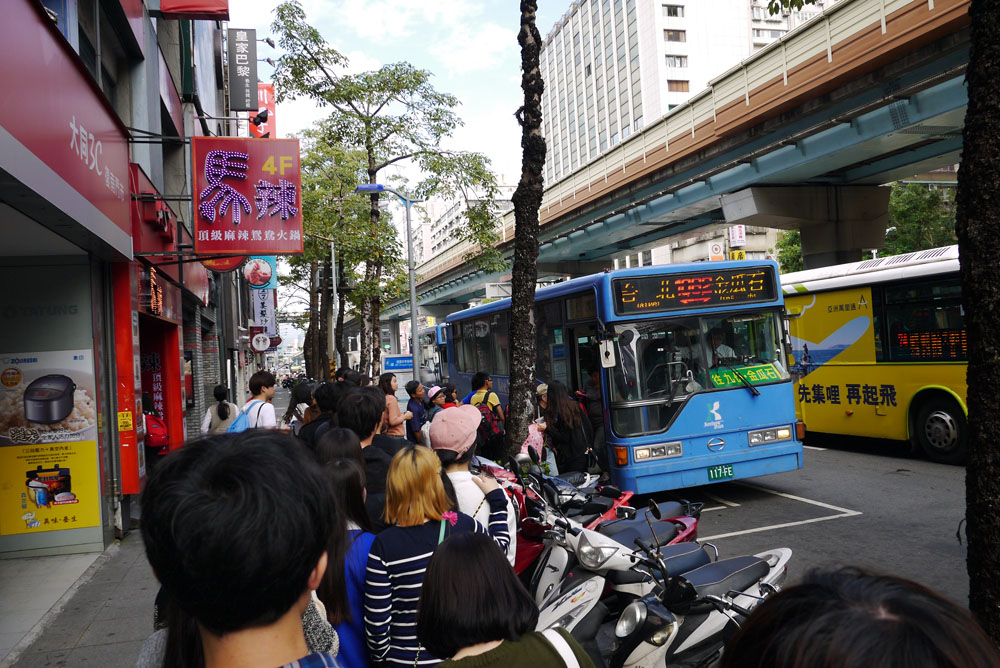 台北と九份の移動は「行きはバス」で「帰りは相乗でタクシー」がおすすめ
